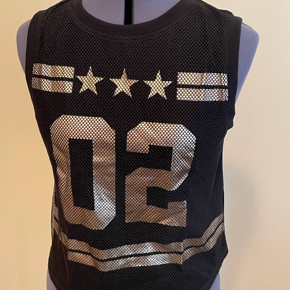 Shirt - Picture 2 of 3